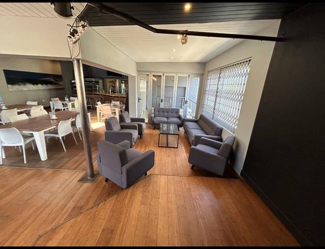 519.50M² BUSINESS FOR SALE IN JEFFREYS BAY CENTRAL